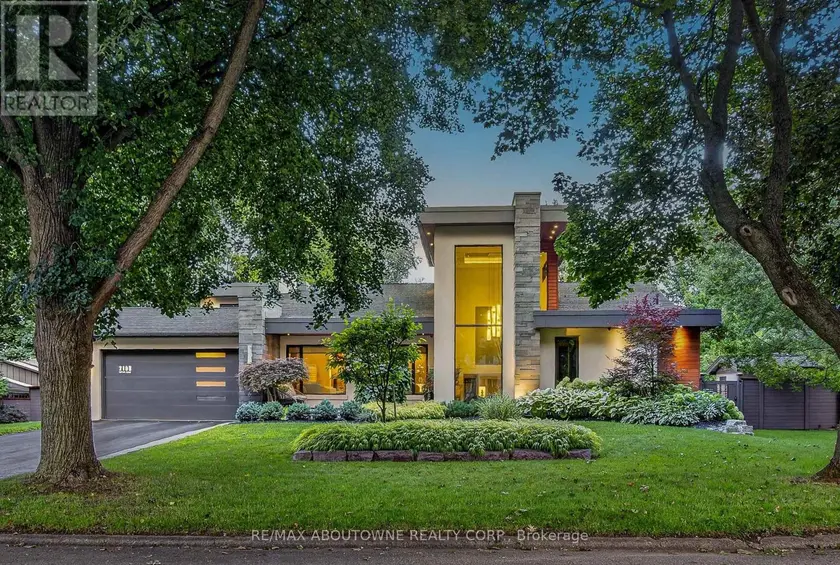 Detached at 2108 PORTWAY AVENUE, Mississauga