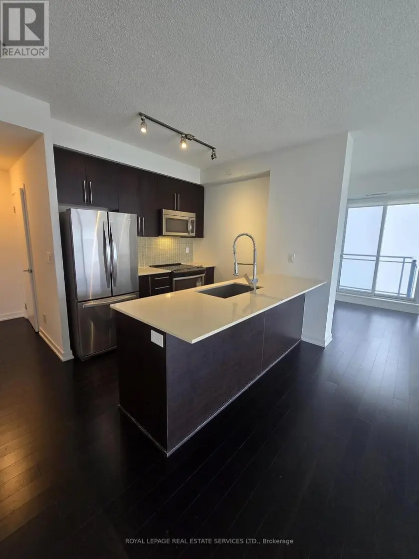 Apartment at 2707 - 510 CURRAN PLACE, Mississauga