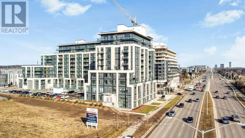 Apartment at 511 - 405 DUNDAS STREET W, Oakville