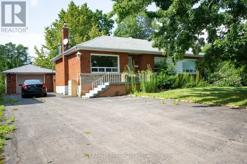 Detached at 1319 REBECCA STREET, Oakville