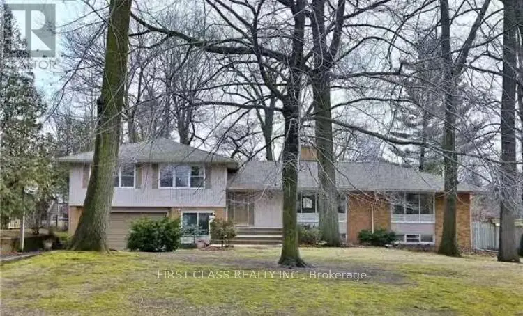 Detached at 2113 GLENFOREST CRESCENT, Oakville