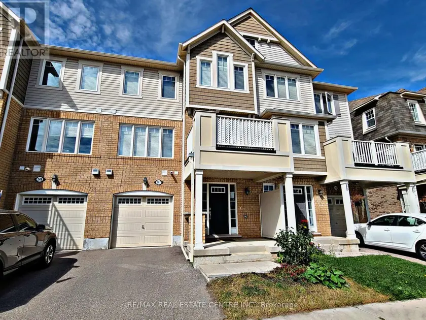 Townhouse at 247 SLINGSBY LANDING, Milton
