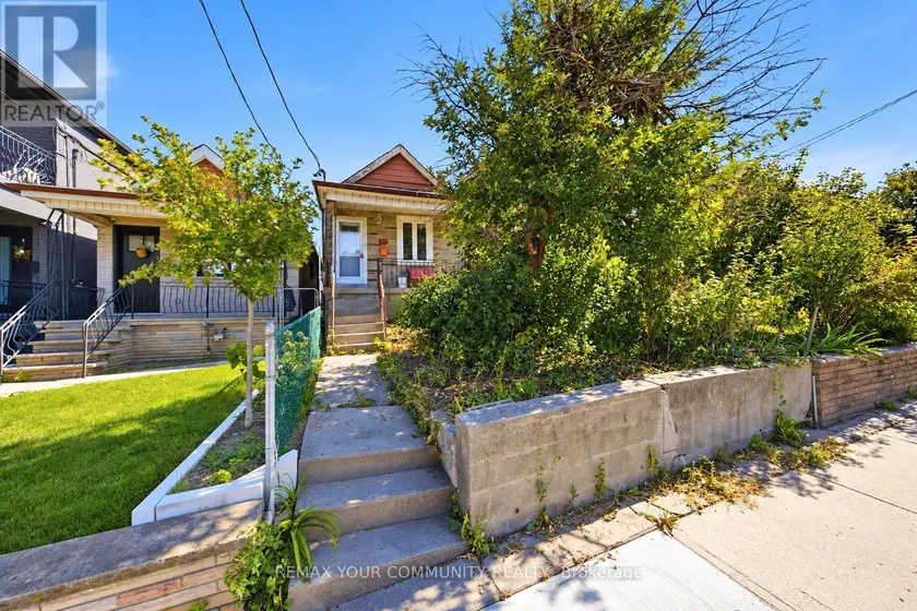 Detached at 279 MCROBERTS AVENUE, Toronto