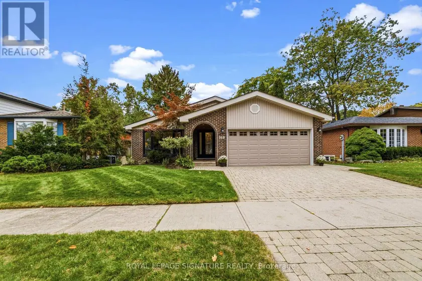 Detached at 168 ARICHAT ROAD, Oakville