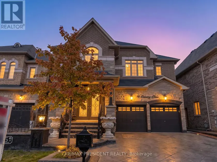 Detached at 16 CANARY CLOSE, Brampton