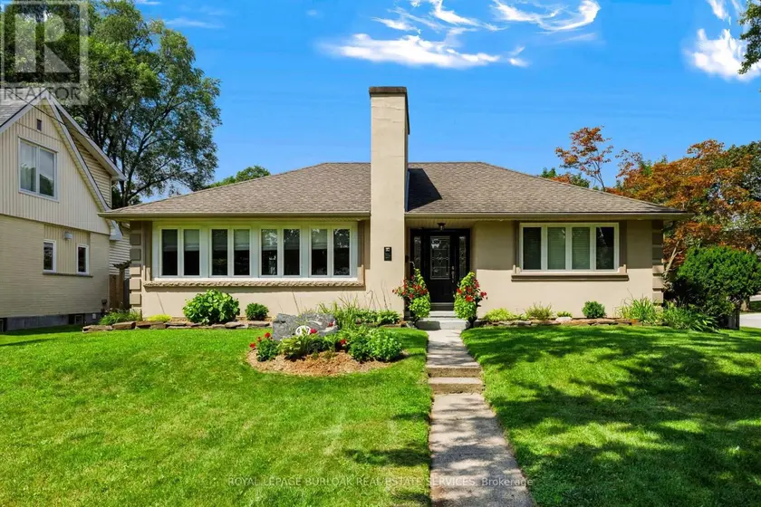 Detached at 497 TOWNSEND AVENUE, Burlington