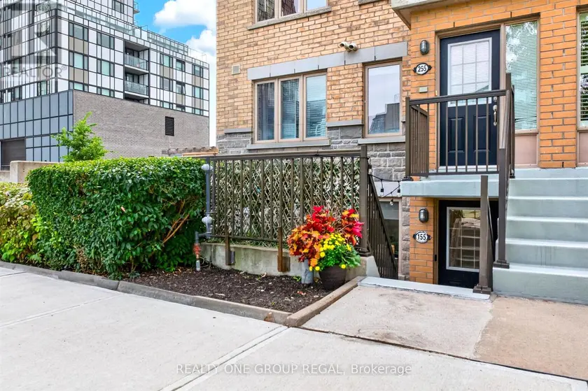 Townhouse at 155 - 6 FOUNDRY AVENUE, Toronto