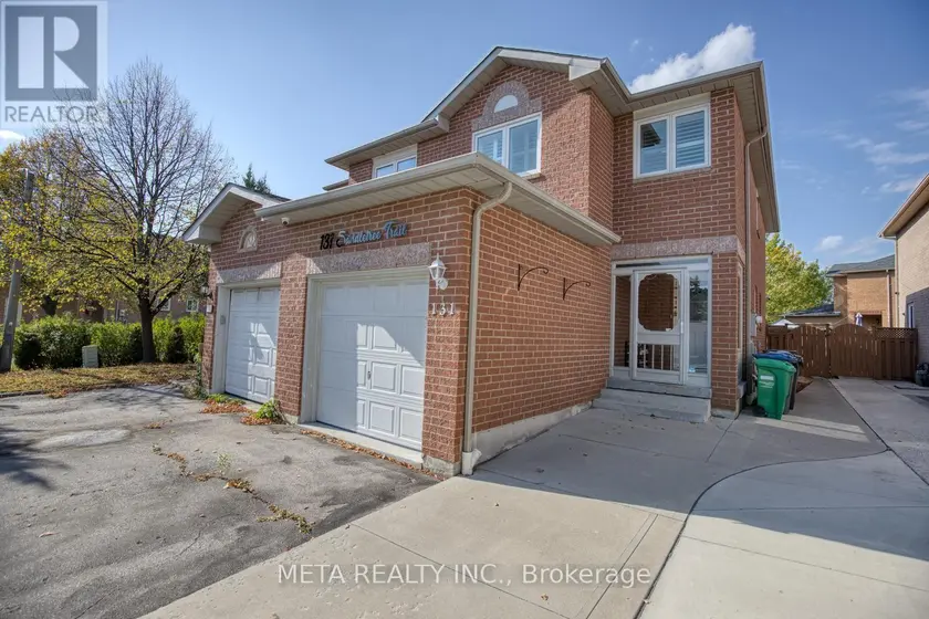 Semi-Detached/Link at 131 SADDLETREE TRAIL, Brampton