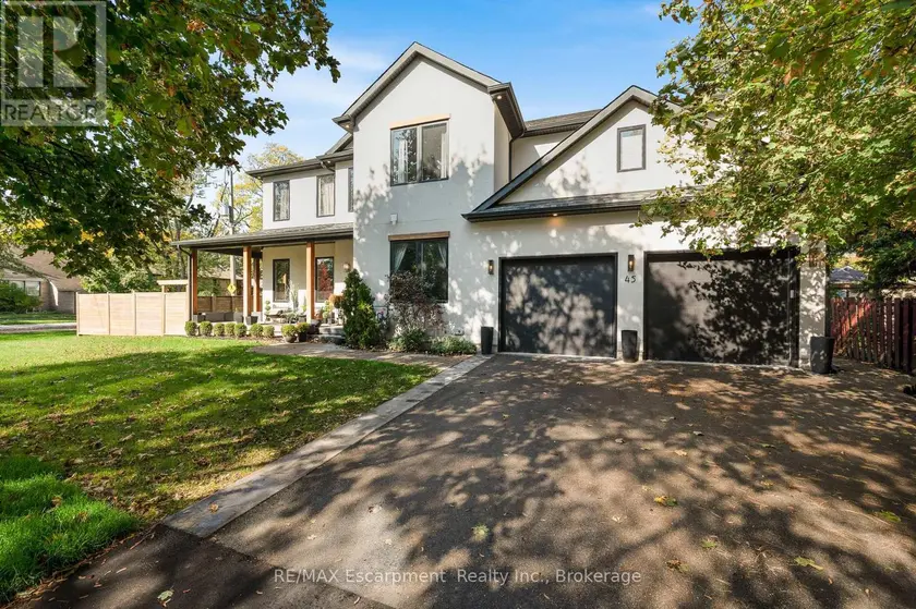 Detached at 45 ALDERSHOT PLACE, Burlington