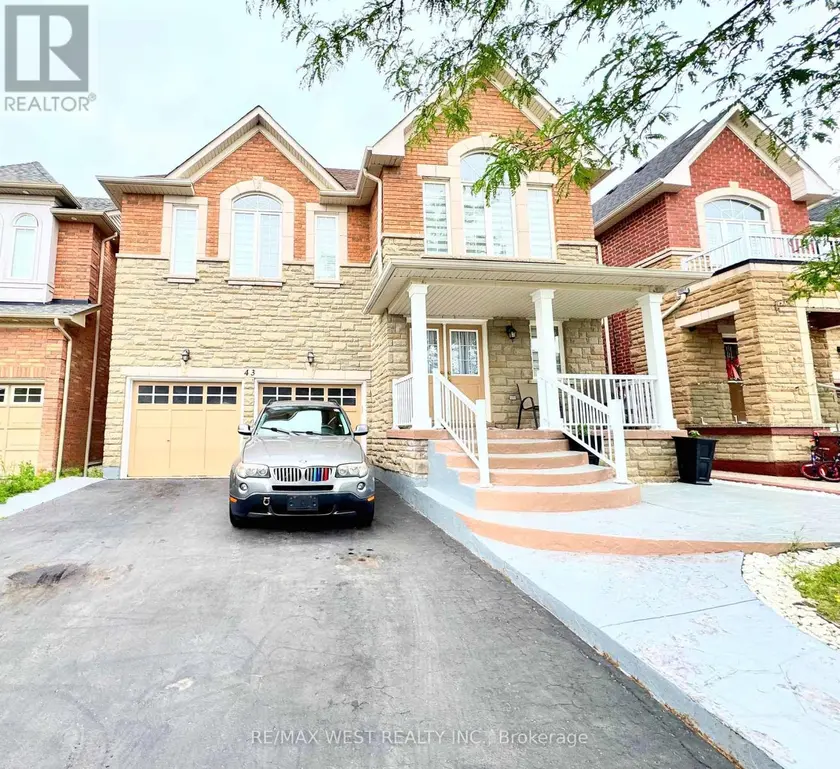 Detached at 43 TATRA CRESCENT, Brampton