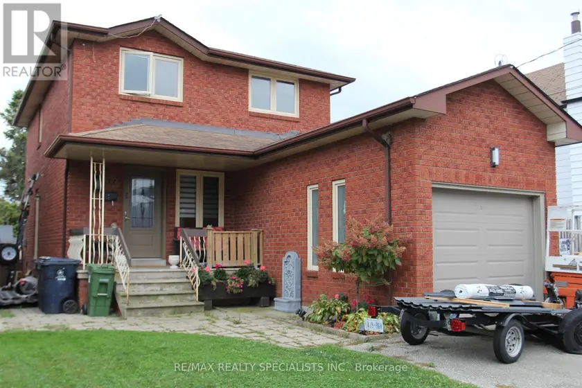 Detached at 31 LABURNHAM AVENUE, Toronto