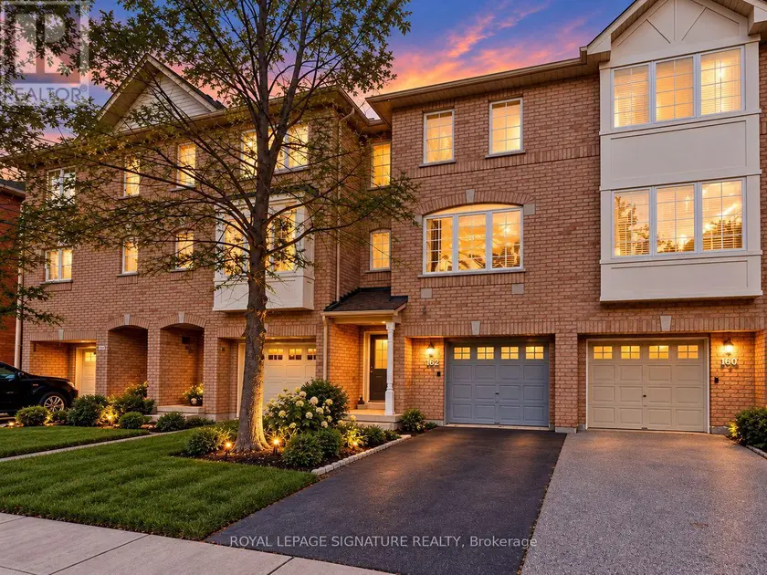 Townhouse at 162 - 80 ACORN PLACE, Mississauga