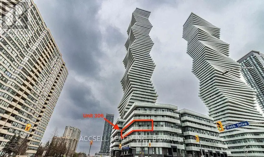 Apartment at 3883 QUARTZ ROAD, Mississauga