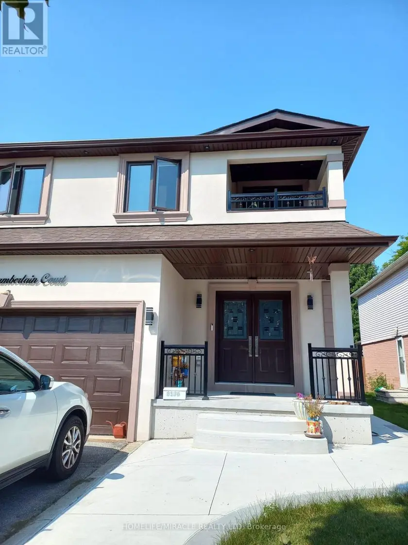 Detached at 3185 CHAMBERLAIN COURT, Mississauga
