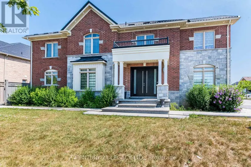 Detached at 11 DRUMMONDVILLE DRIVE, Brampton