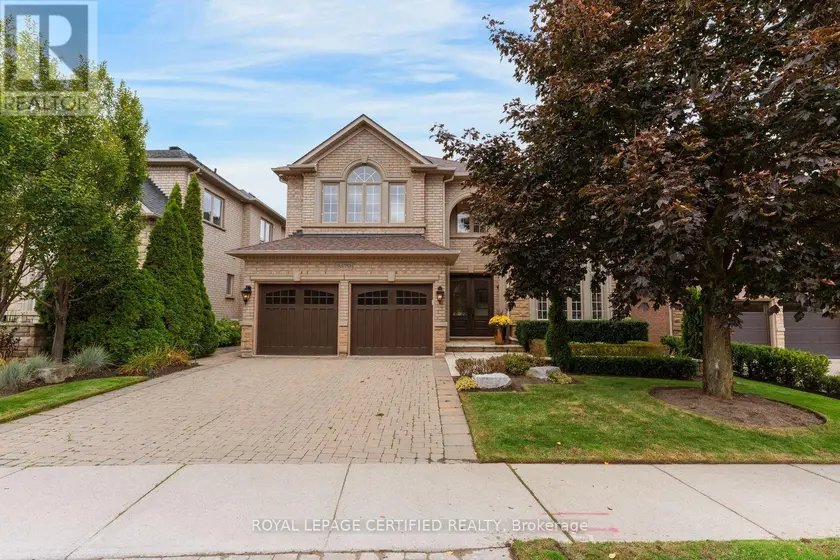 Detached at 2479 BON ECHO DRIVE, Oakville