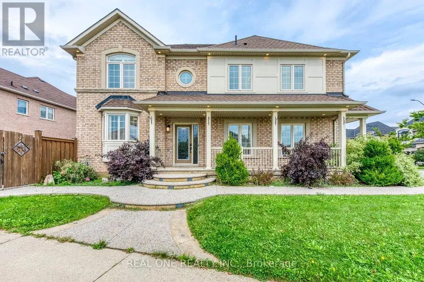 Detached at 4201 PRUDHAM AVENUE, Burlington