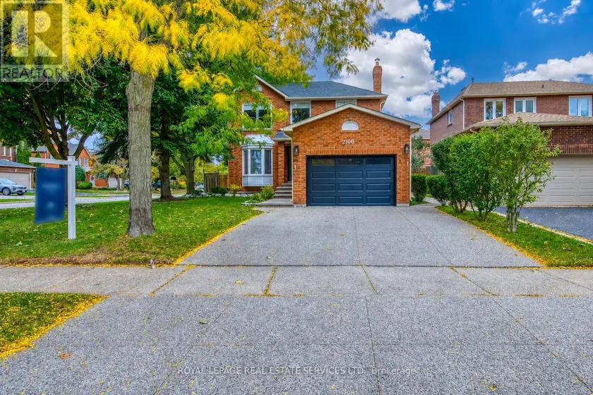 Detached at 2100 GALENA CRESCENT, Oakville