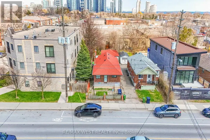 Detached at 371 ROYAL YORK ROAD, Toronto