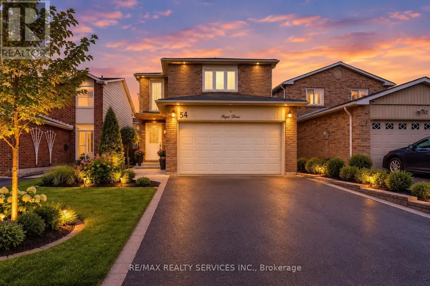 Detached at 54 PICKARD LANE, Brampton