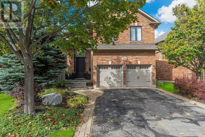 Detached at 2243 WOODCREST DRIVE, Oakville