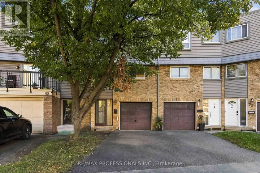 Townhouse at 70 - 2315 BROMSGROVE ROAD, Mississauga