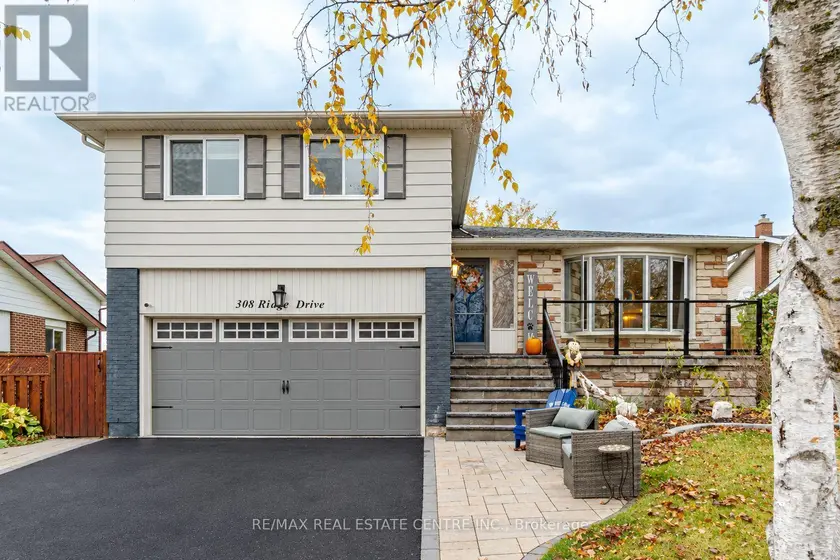 Detached at 308 RIDGE DRIVE, Milton