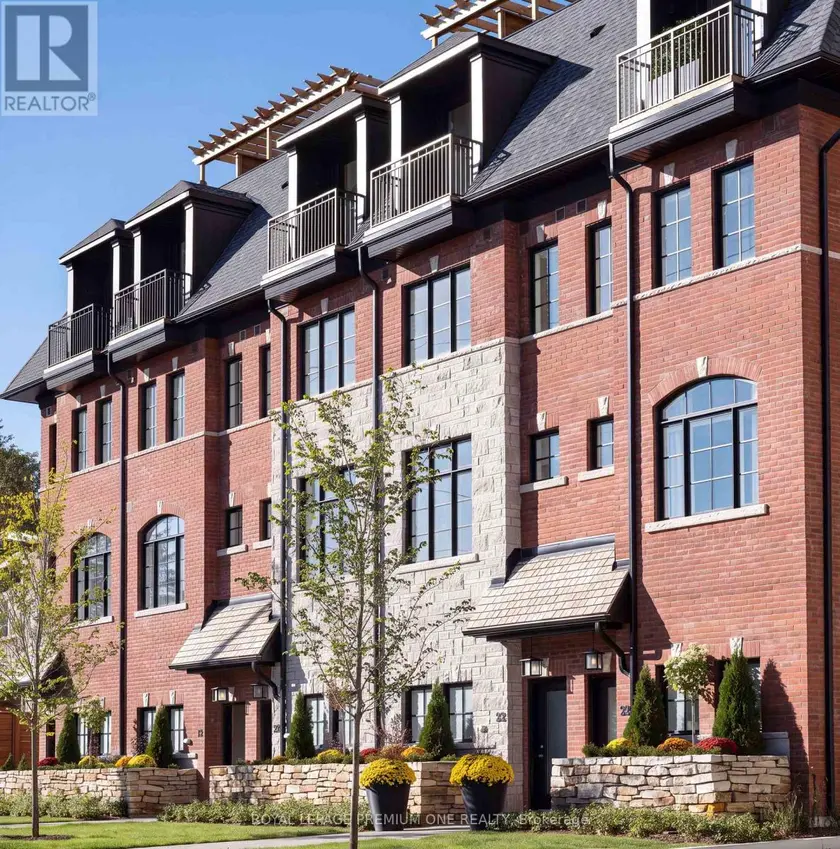 Townhouse at 24 EARLINGTON AVENUE, Toronto