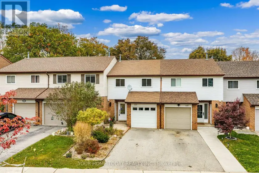 Townhouse at 135 JOHN STREET, Halton Hills