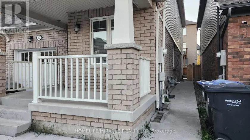 Detached at 92 STEDFORD CRESCENT, Brampton