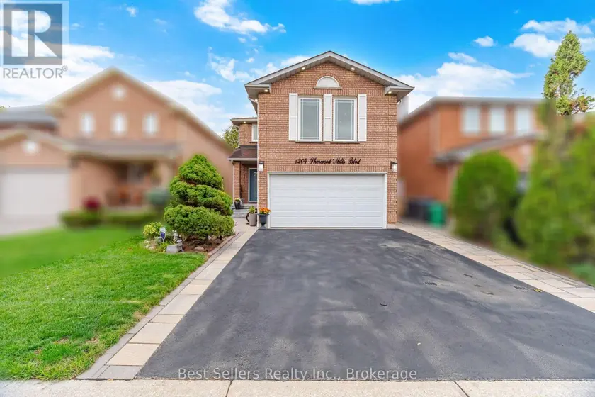 Detached at 1204 SHERWOOD MILLS BOULEVARD, Mississauga