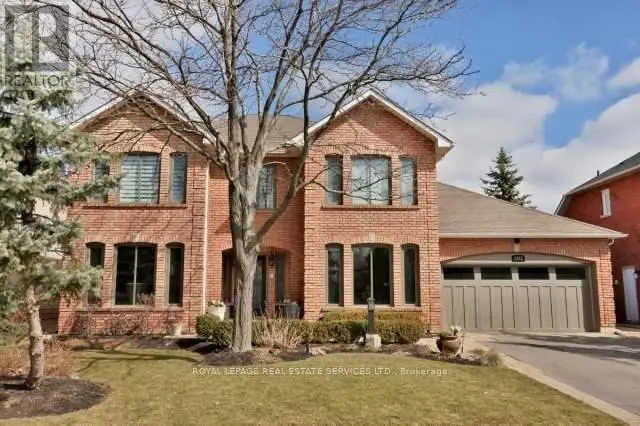 Detached at 1343 GREENEAGLE DRIVE, Oakville