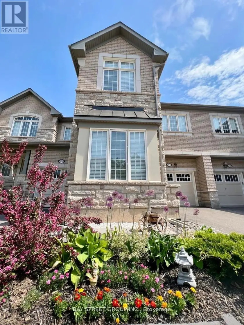 Townhouse at 164 BEAVERIDGE AVENUE, Oakville