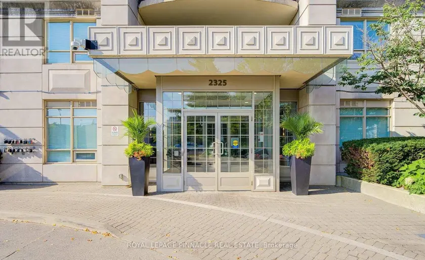 Apartment at 1006 - 2325 CENTRAL PARK DRIVE, Oakville