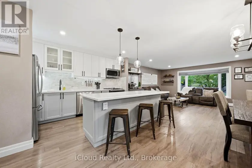 Semi-Detached/Link at 2324 COLDSTREAM DRIVE, Burlington