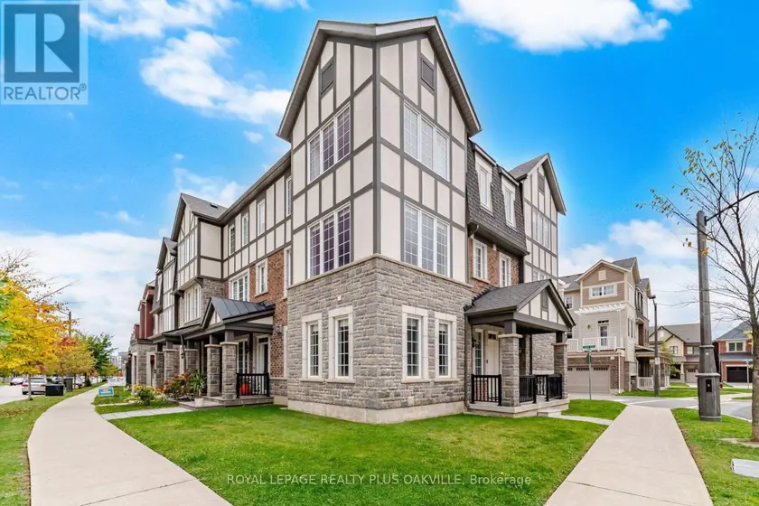 Townhouse at 3445 GEORGE SAVAGE AVENUE, Oakville