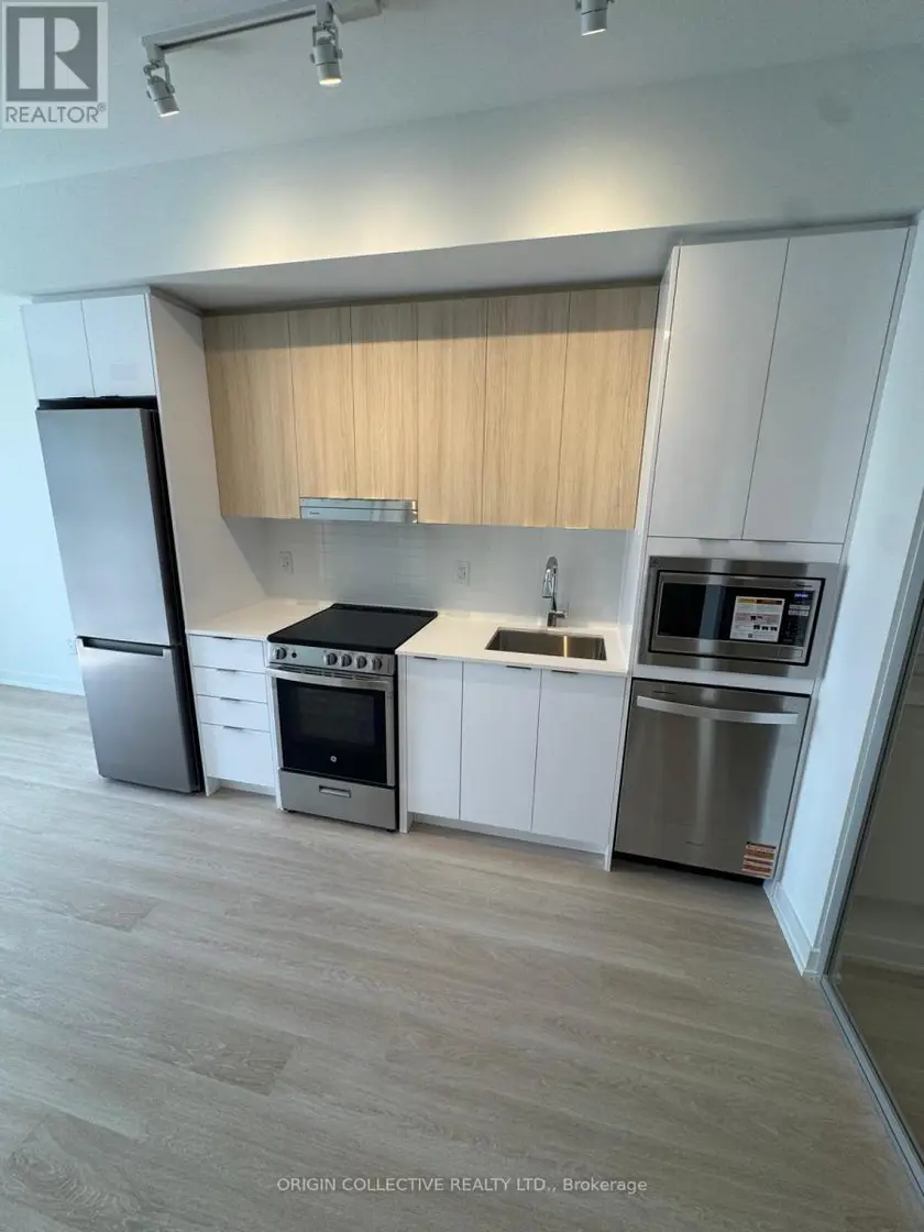 Apartment at 2906 - 5105 HURONTARIO STREET, Mississauga