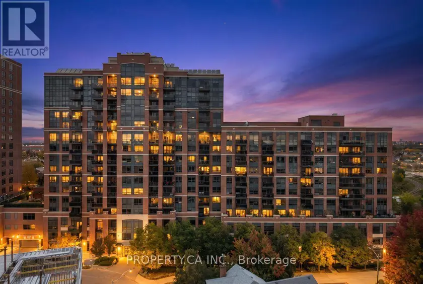 Apartment at 822 - 61 HEINTZMAN STREET, Toronto