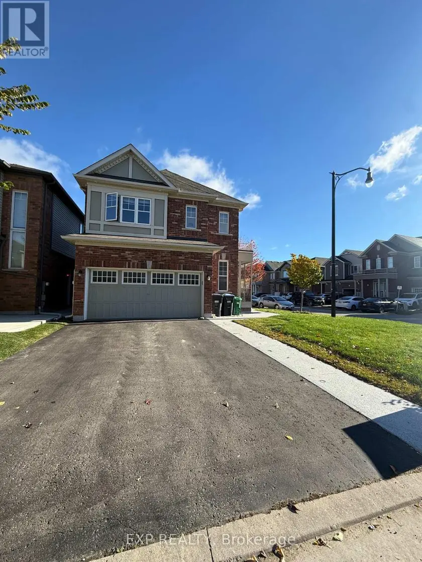 Detached at 8 REDFERN STREET, Brampton