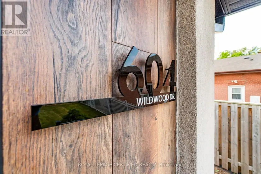 Detached at MAIN - 604 WILDWOOD DRIVE, Oakville