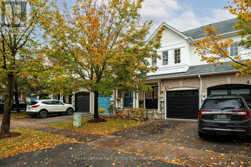 Townhouse at 47 BRADLEY DRIVE, Halton Hills