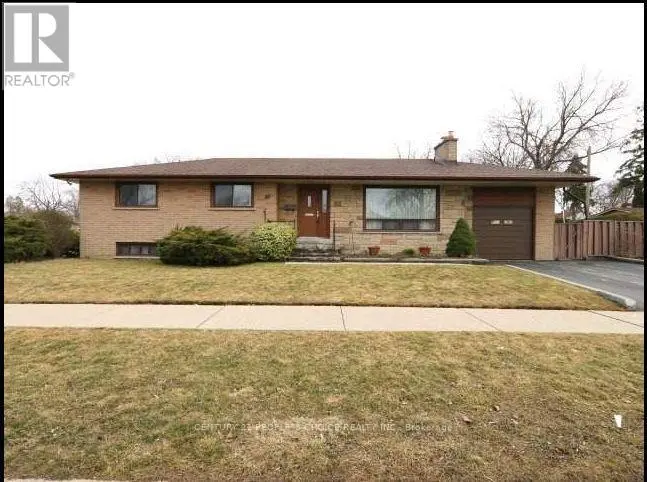 Detached at 67 CORNWALL ROAD, Brampton