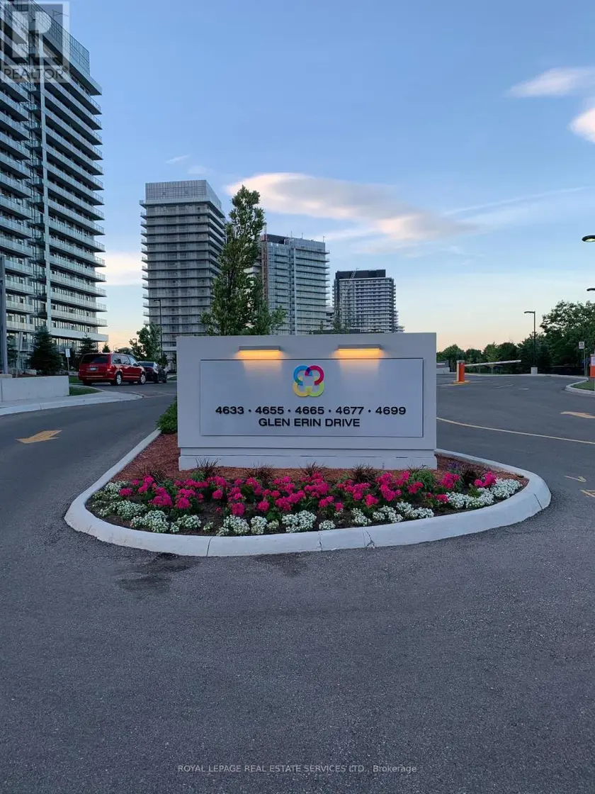 Apartment at 1707 - 4677 GLEN ERIN DRIVE, Mississauga
