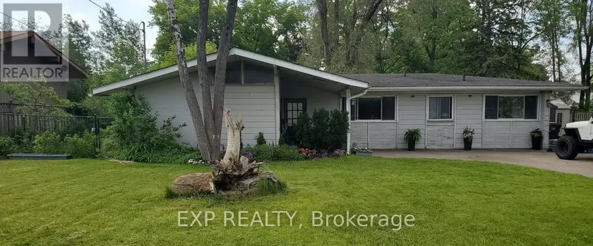 Detached at 210 SOUTH SERVICE ROAD, Mississauga