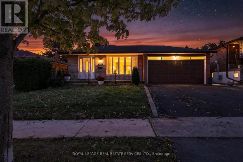 Detached at 476 MICHELLE ROW, Mississauga