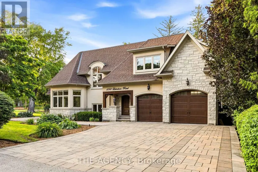 Detached at 1098 LAKESHORE ROAD W, Oakville
