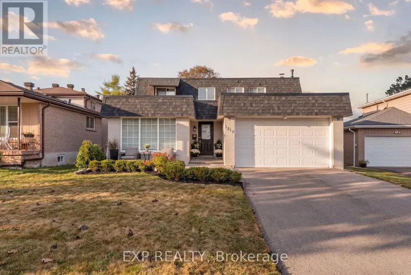 Detached at 1317 TREDMORE DRIVE, Mississauga