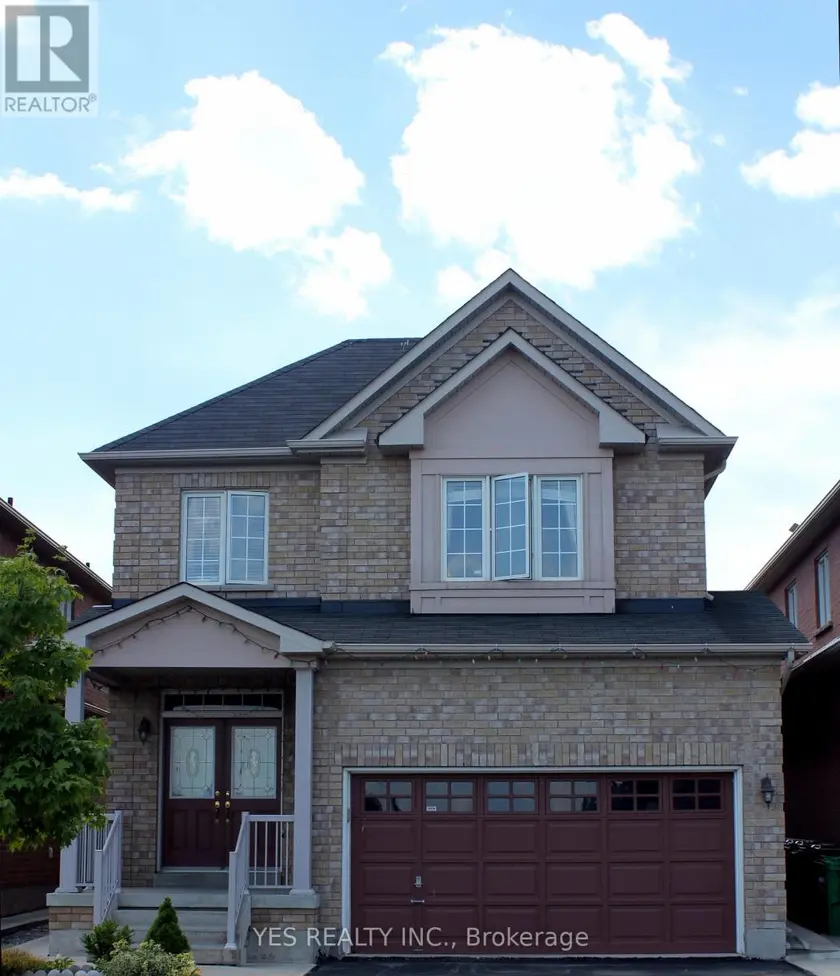 Detached at 26 NEW HAMPSHIRE COURT, Brampton