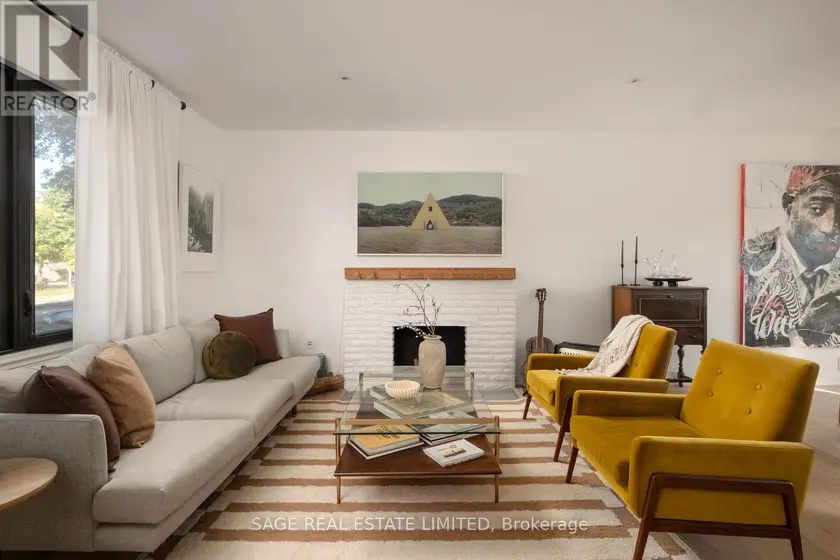 Detached at 11 MAPLE BOULEVARD, Toronto