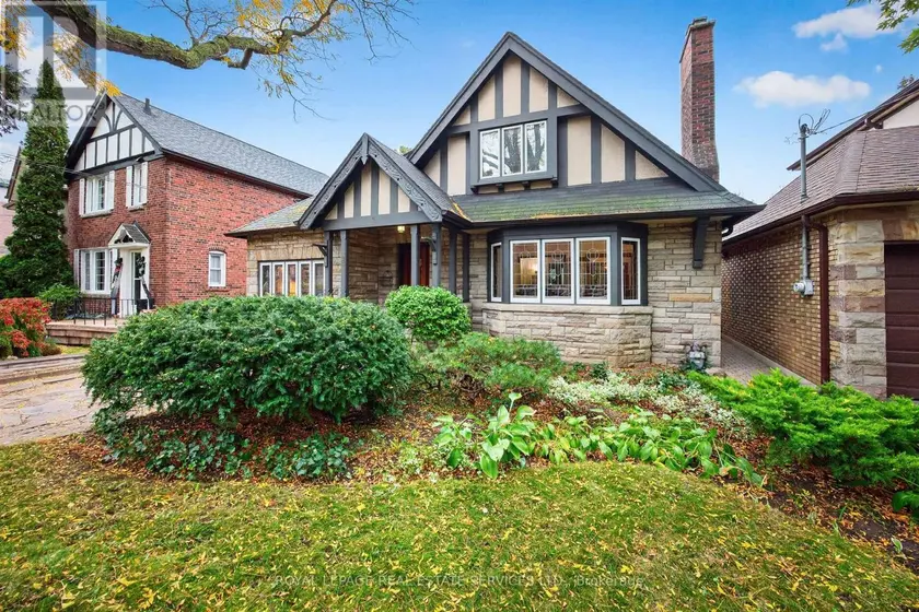 Detached at 27 VERBENA AVENUE, Toronto